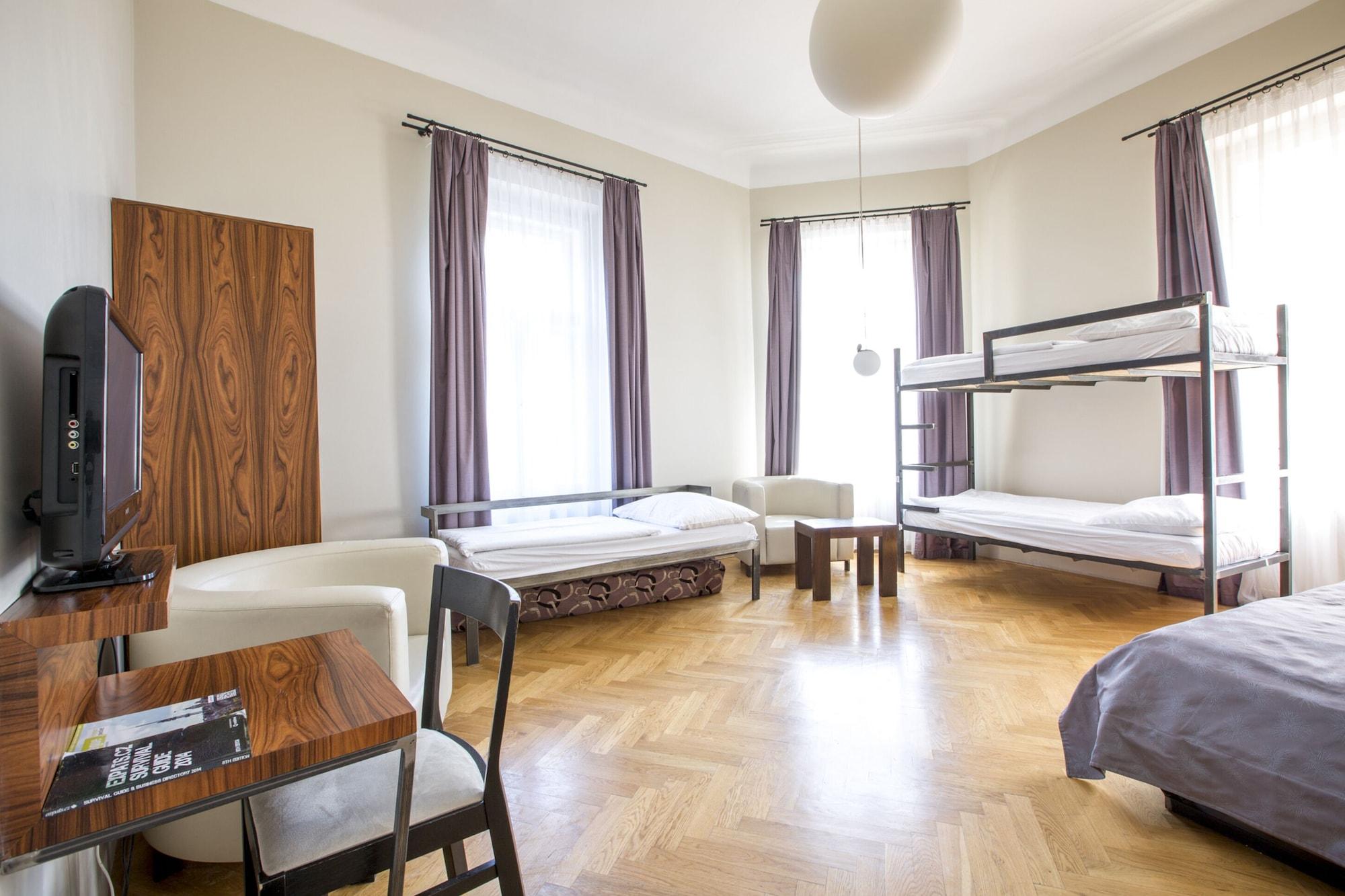 Sophie'S Hostel Prag Dış mekan fotoğraf