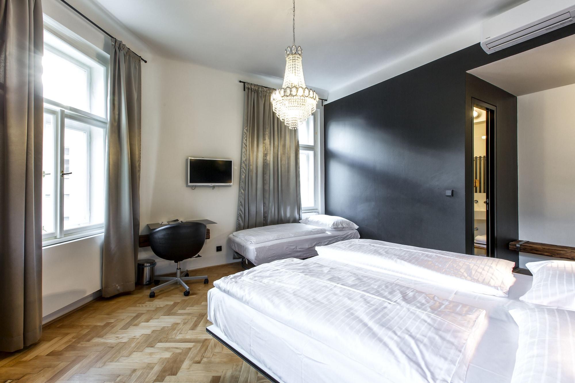 Sophie'S Hostel Prag Dış mekan fotoğraf