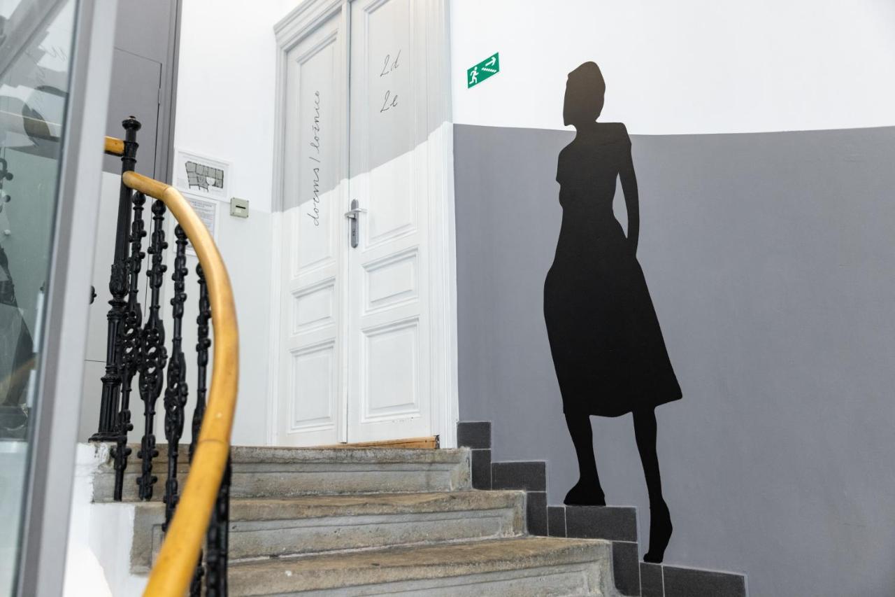 Sophie'S Hostel Prag Dış mekan fotoğraf